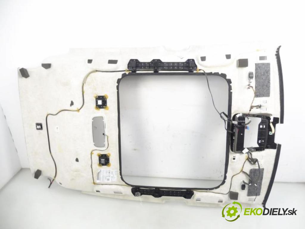 INFINITI QX30 HB 2018 2,00 Podsufitki 1991,00 Stropný tapacír A064504 (Stropné tapacíre)