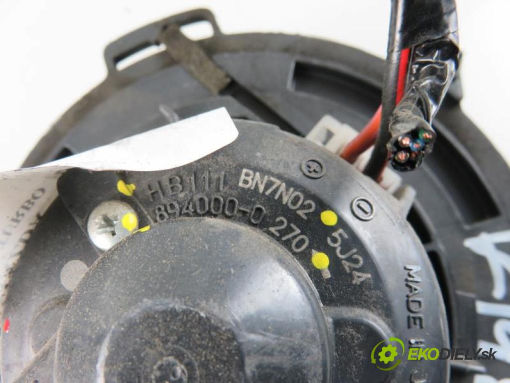 MAZDA 3 I  BK HB 2005 1,60 Dmuchawy 1560,00 Ventilátor vetráku HB111BN7N02;8940000270