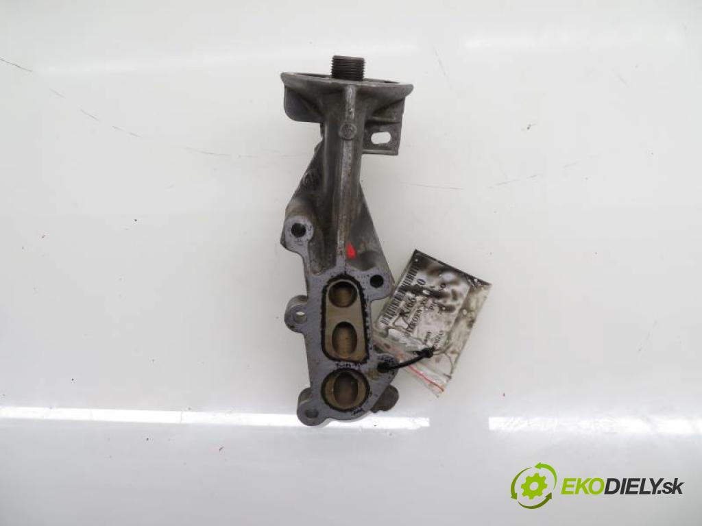 CITROEN XSARA PICASSO (N68) MINIVAN 2000 1749,00 Filtry oleju 1749,00 Obal filtra oleja 9632517010 (Obaly filtrov oleja)