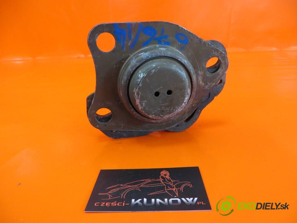 RENAULT SCENIC I 2.0 I (JA0G) F3R 751, F3R 750   84 kW 114 km  AirBag Motor  (Držiaky motora)