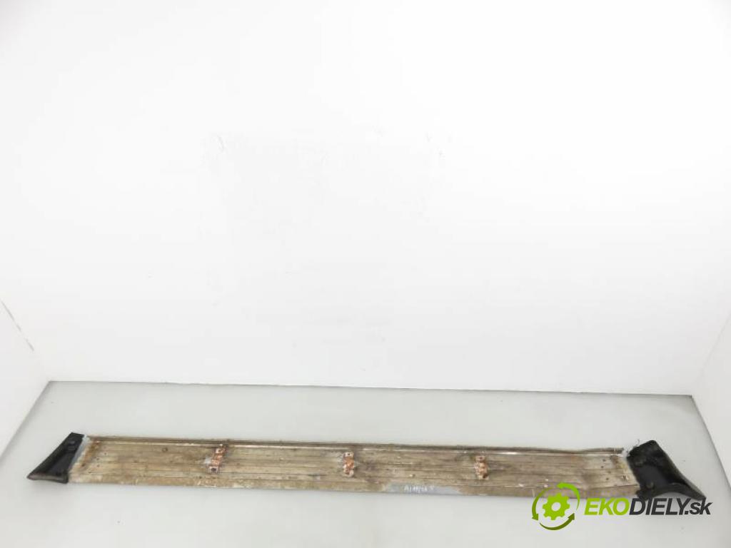 NISSAN NAVARA (D22_) PICK-UP 2006 98,00 2.5 D 4x4 - YD25DDTi 2488,00 Lišta prahová STUPEŇ P