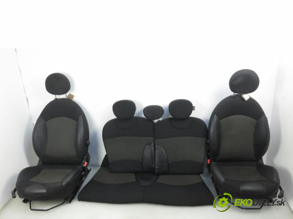 MINI MINI CLUBMAN (R55) KOMBI 2008 1598,00 Fotele, kanapy 1598,00 Sedadlá, sedačky