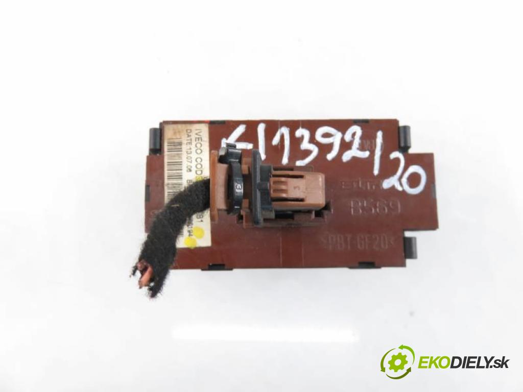 IVECO DAILY IV Skrzynia FURGON 2007 2287,00 Panele sterowania, przełączniki 2287,00 přepínač sťahovaní světla 69500781;30280194