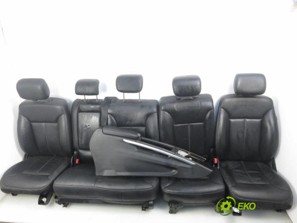 MERCEDES-BENZ KLASA GL (X164) SUV 2007 3996,00 Fotele, kanapy 3996,00 Sedadlá, sedačky 