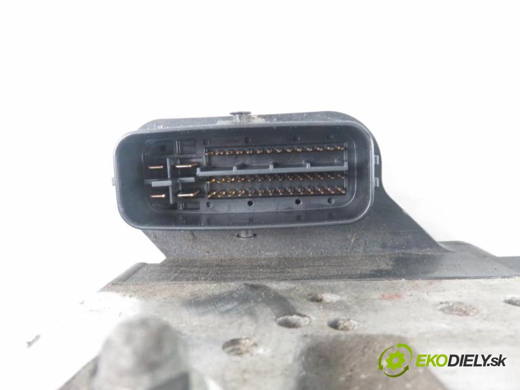 LEXUS IS II (_E2_) SEDAN 2007 2231,00 Sterowniki ABS 2231,00 Pumpa ABS 4454053260;08J506840 (Pumpy ABS)