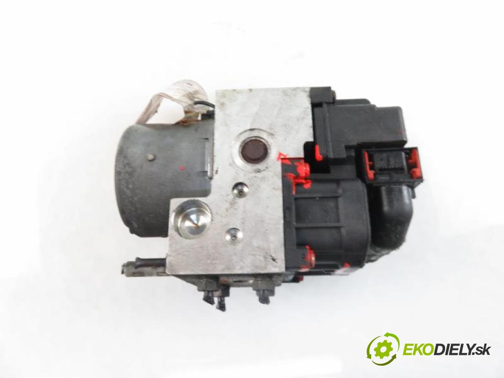 PEUGEOT 406 coupe (8C) COUPE 2002 152,00 3.0 V6 - XFX (ES9J4S) 2946,00 pumpa ABS 0273004270 ; 0265216543 ; 9630532980 (Pumpa ABS)