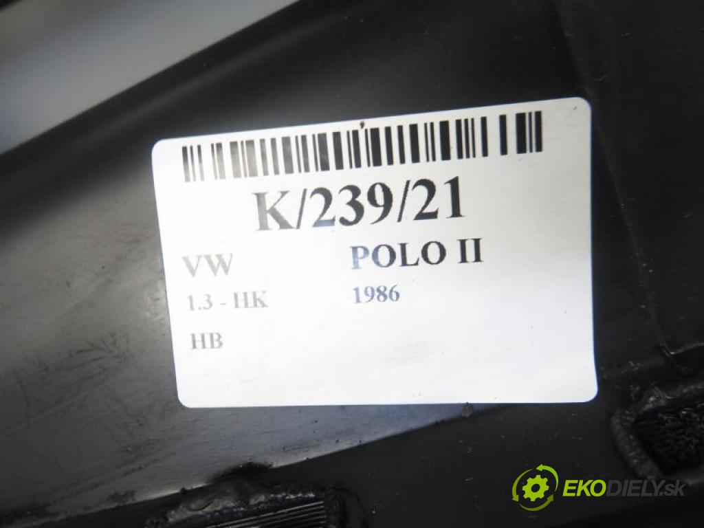 VW POLO (86C, 80) HB 1986 1272,00 Deski rozdzielcze, konsole 1272,00 doska 867857075;867857007A;867857053A
