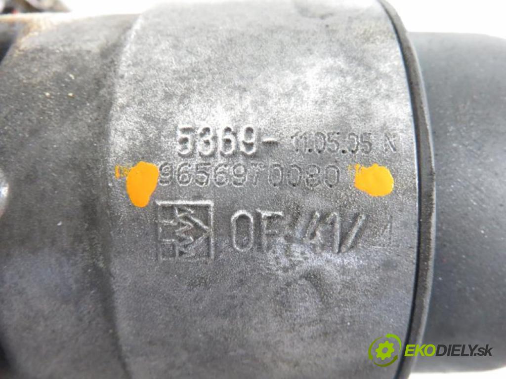 PEUGEOT 307 (3A/C) HB 2005 1560,00 Filtry oleju 1560,00 Obal filtra oleja 9656970080 (Obaly filtrov oleja)