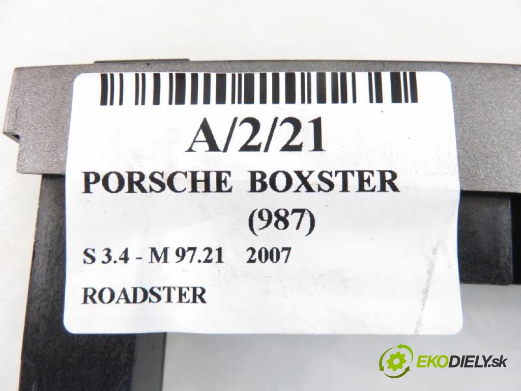 PORSCHE BOXSTER (987) ROADSTER 2007 3387,00 Panele sterowania, przełączniki 3387,00 vypínač / prepínač 99761313300