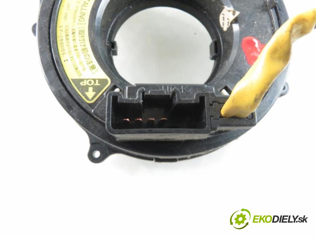 TOYOTA COROLLA Compact (_E11_) HB 1998 1332,00 Poduszki powietrzne 1332,00 PÁSKA: air BAG