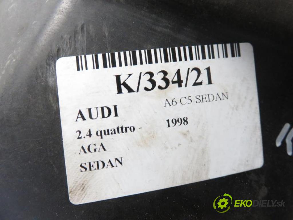 AUDI A6 (4B2, C5) SEDAN 1998 2393,00 Obudowy filtrów powietrza 2393,00 obal filtra vzduchu 078133837BE; 078183M (Kryty filtrů)