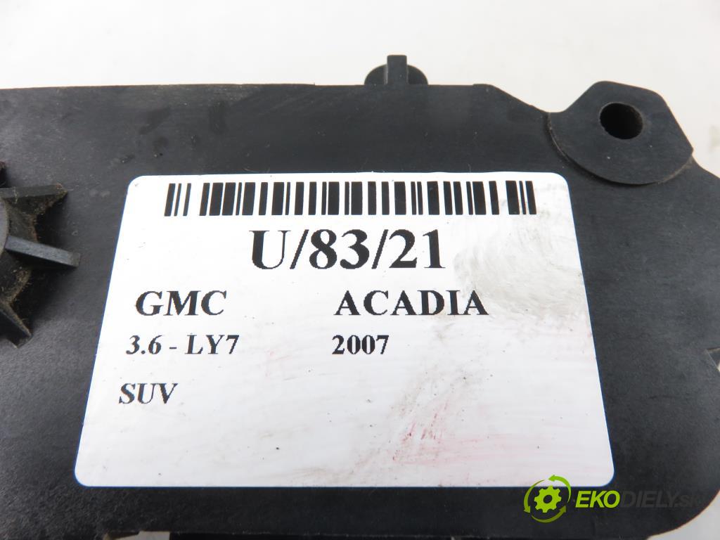GMC ACADIA SUV 2007 3564,00 Pozostałe 3564,00 potenciometr plynového pedálu 10374101;10307B;A1651601 (Pedály)