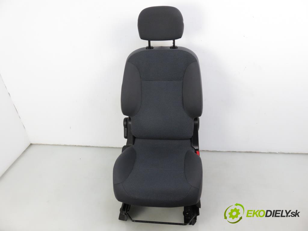 PEUGEOT PARTNER Skrzynia FURGON 2010 1560,00 Fotele, kanapy 1560,00 Sedadlo CESTUJÚCI/PP