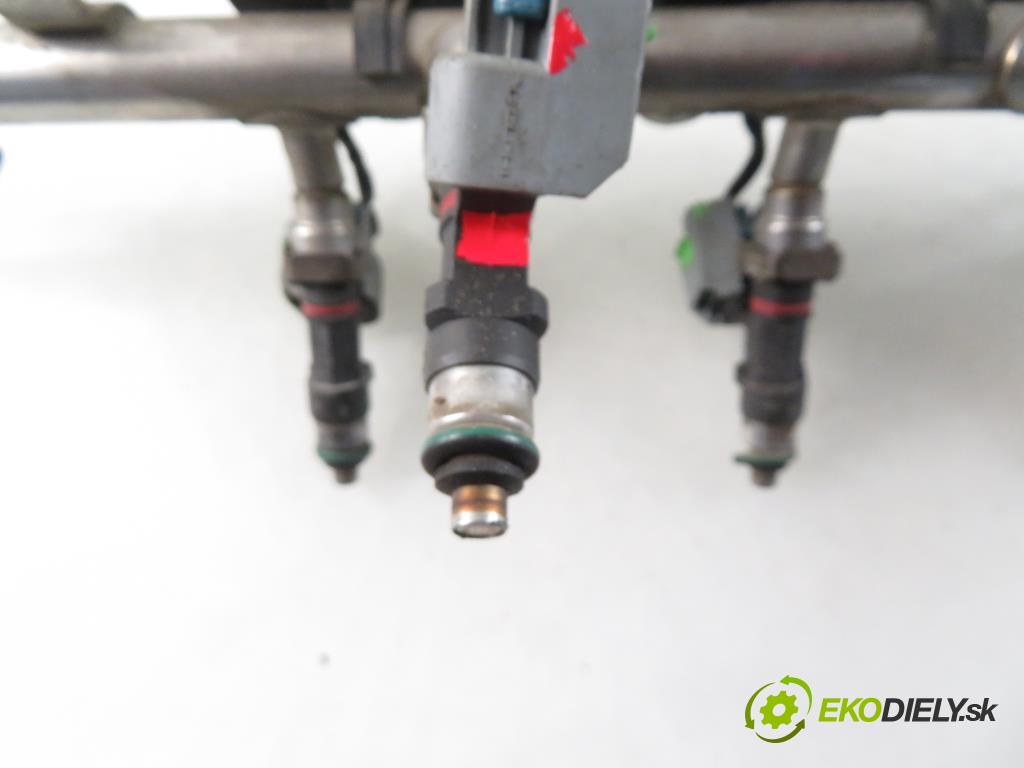 GMC ACADIA SUV 2007 3564,00 Listwy wtryskowe 3564,00 Lišta vstrekovacia 12604672;12602221;12603212 (Vstrekovacie lišty)