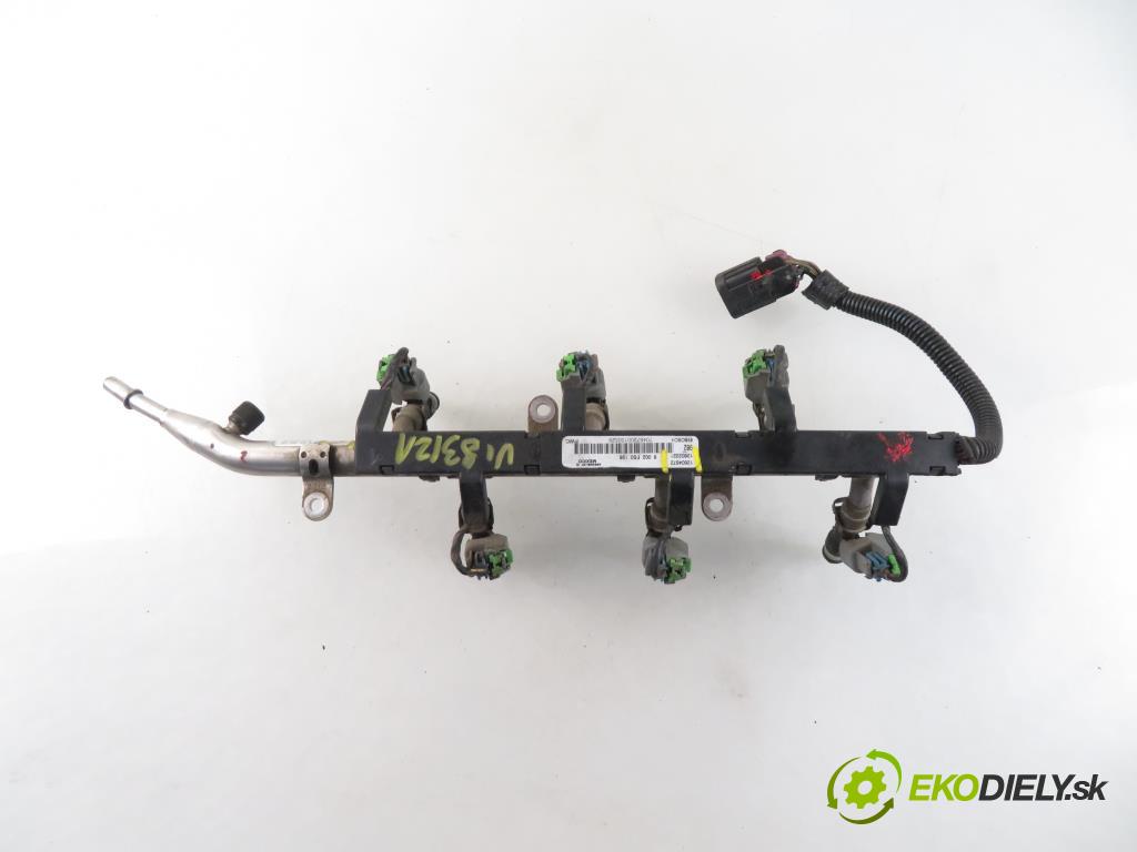 GMC ACADIA SUV 2007 3564,00 Listwy wtryskowe 3564,00 Lišta vstrekovacia 12604672;12602221;12603212 (Vstrekovacie lišty)