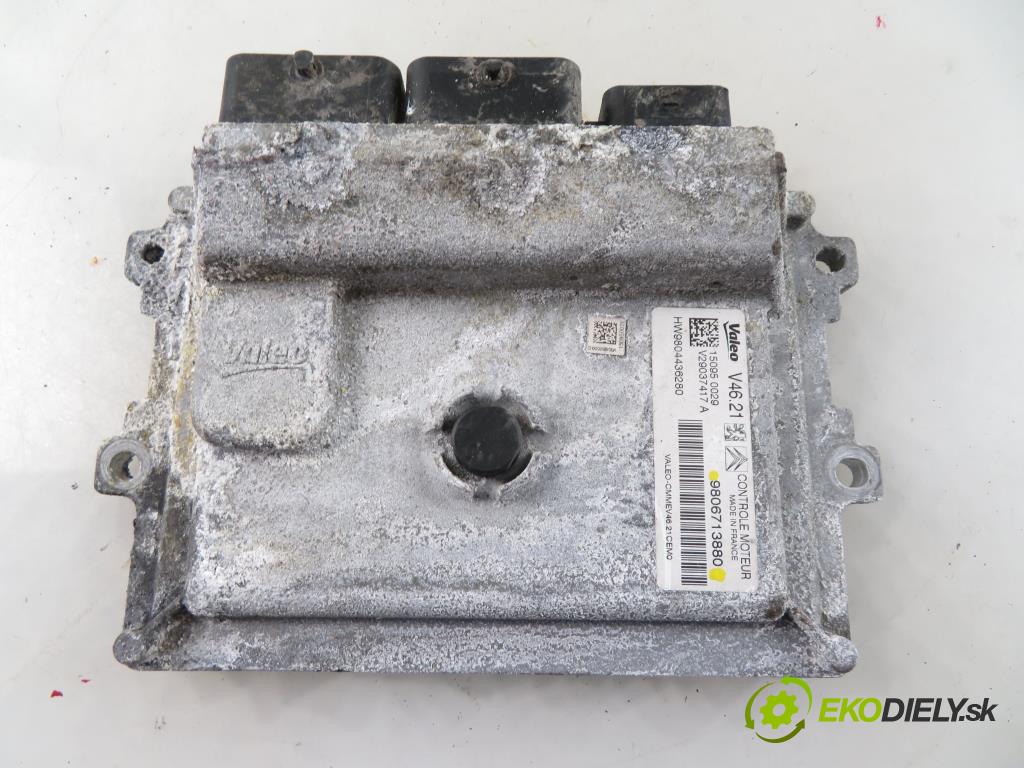 CITROEN C-ELYSEE (DD_) SEDAN 2015 1587,00 Sterowniki silnika 1587,00 Riadiaca jednotka Motor 9806713880;HW9804436280