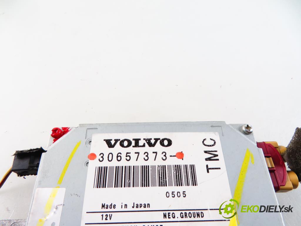 VOLVO V50 (MW) KOMBI 2005 1560,00 Wzmacniacze 1560,00 Zosilňovač 30657373 (Zosilňovače)