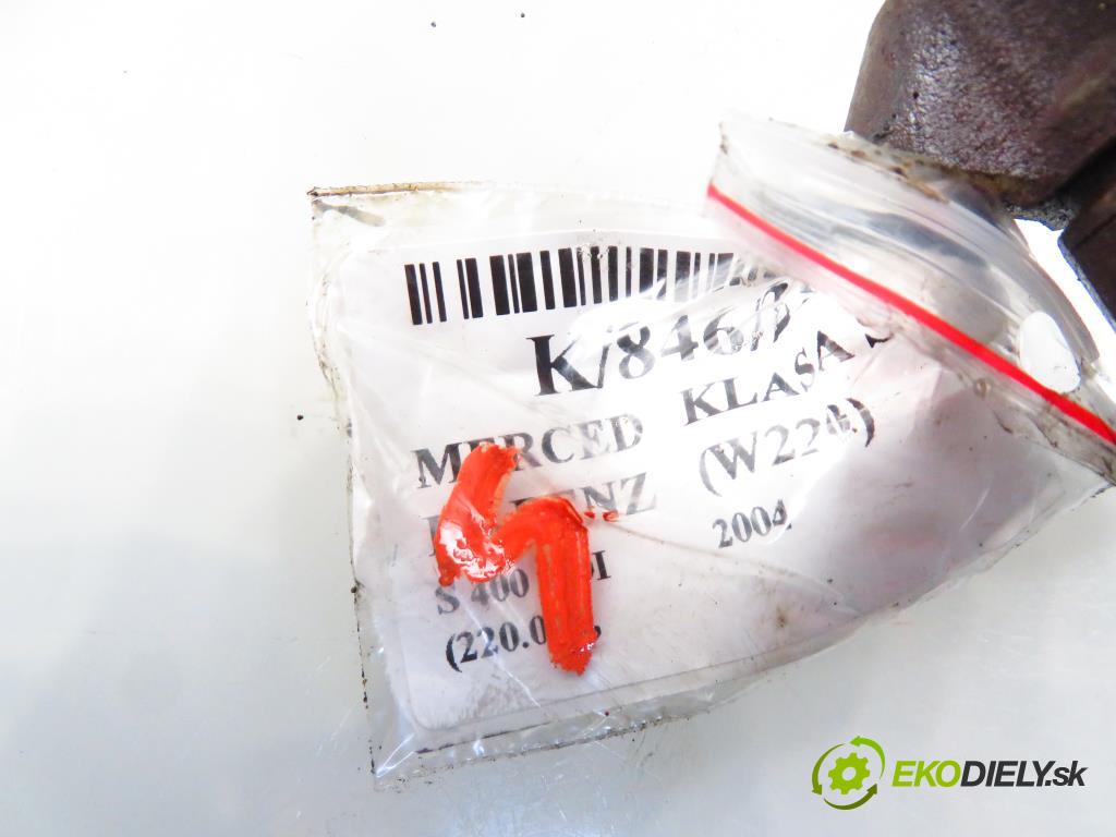 MERCEDES-BENZ KLASA S (W220) SEDAN 2004 3996,00 Wtryskiwacze 3996,00 vstrekovač 0445110208;A6280700587 (Vstrekovače)