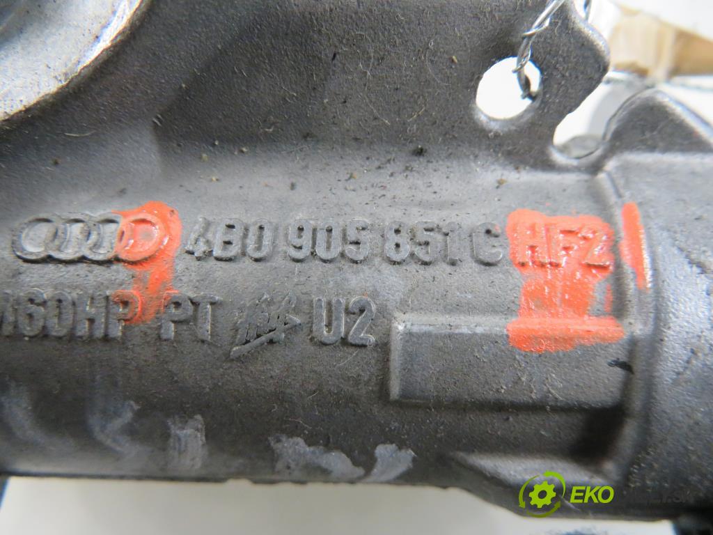 VW POLO (9N_) HB 2002 47,00 1.2 12V 64 - AZQ 1198,00 spinačka 4B0905851C (Spínacia skrinka)