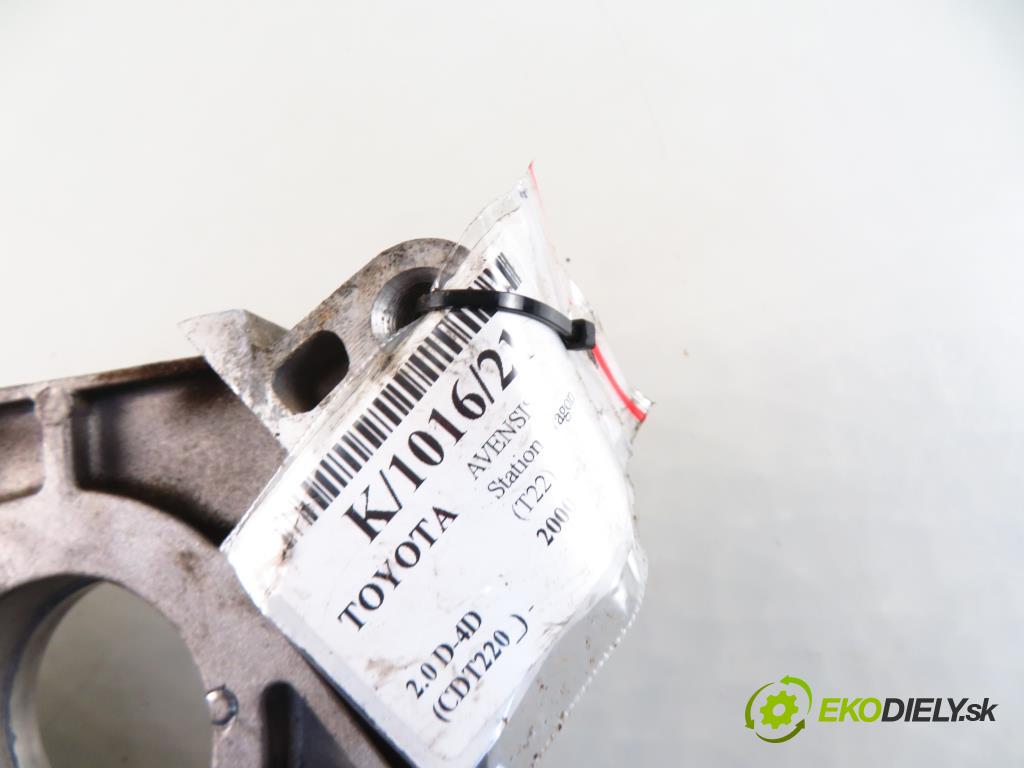 TOYOTA AVENSIS Station Wagon (_T22_) KOMBI 2000 1995,00 Pompy wody 1995,00 pumpa vody  (Vodní pumpy)