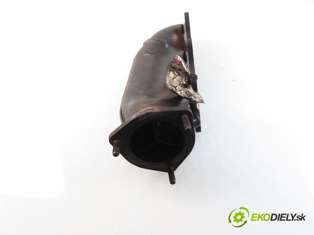 AUDI A4 (8E2, B6) SEDAN 2002 2976,00 Kolektory wydechowe 2976,00 potrubí VYČERPAT: 06C253031H (Výfukové potrubí)