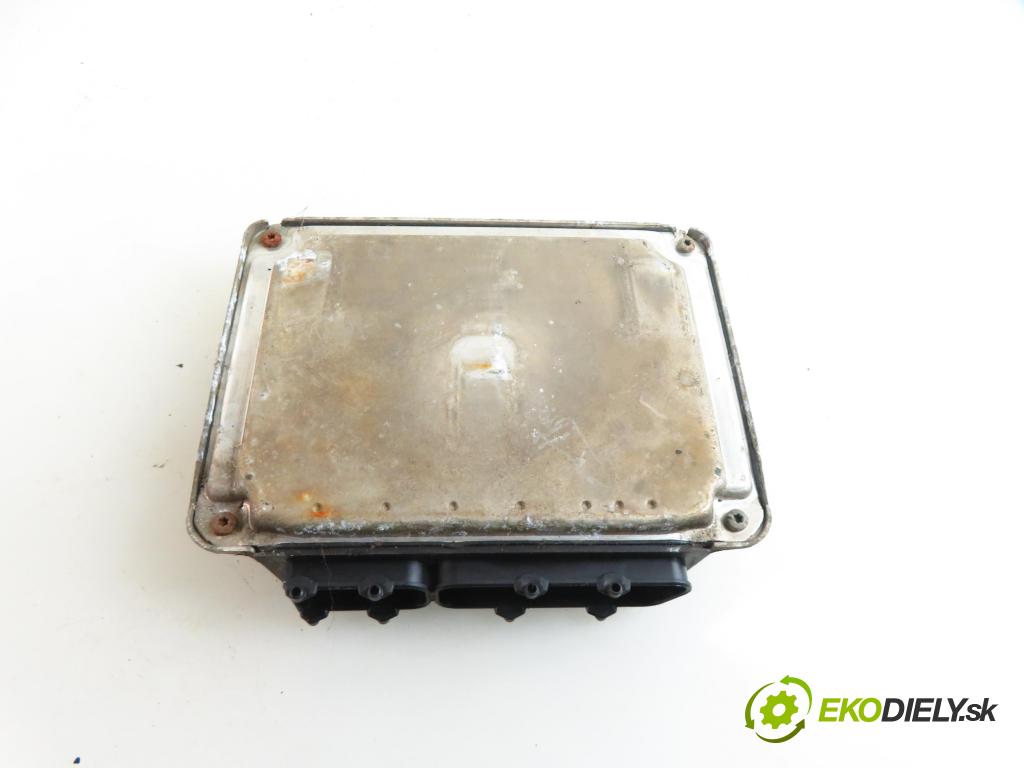 SEAT IBIZA II (6K1) HB 2001 1390,00 Sterowniki silnika 1390,00 Riadiaca jednotka Motor 6K0906032AC;0261207228