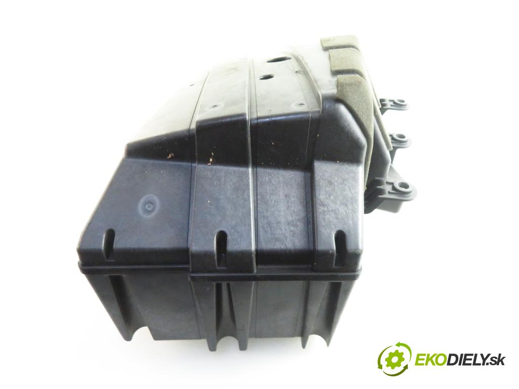 SUBARU TRIBECA (B9) SUV 2007 3000,00 Głośniki 3000,00 subwoofer 86301XA34A (Audio zariadenia)