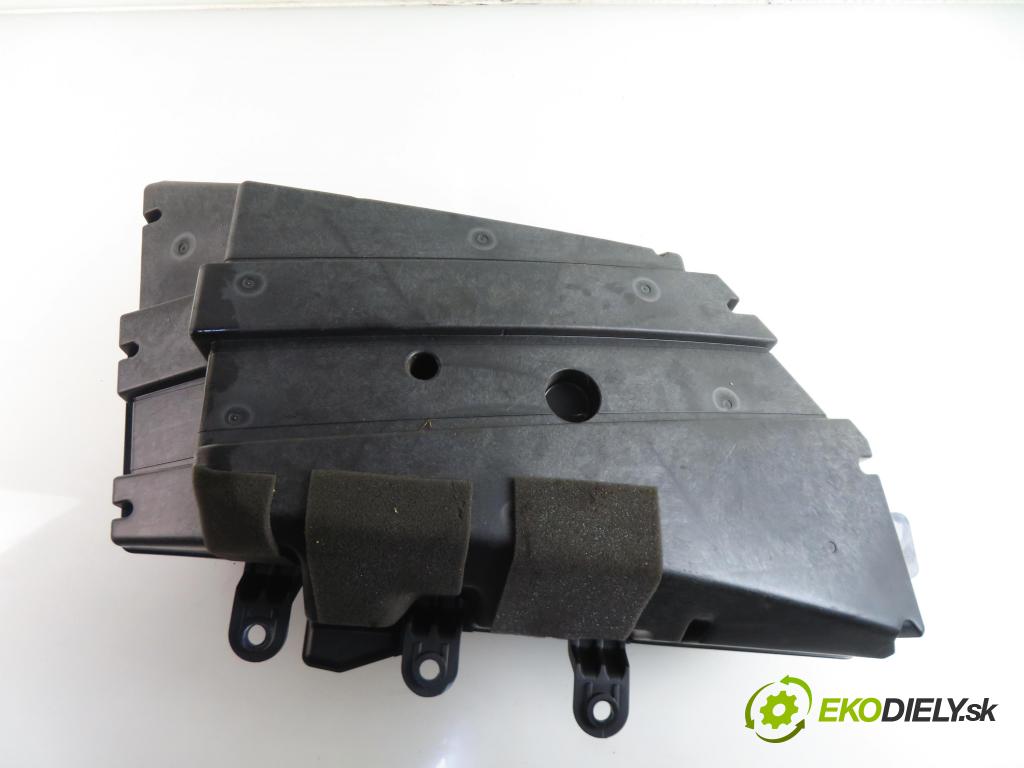 SUBARU TRIBECA (B9) SUV 2007 3000,00 Głośniki 3000,00 subwoofer 86301XA34A (Audio zariadenia)