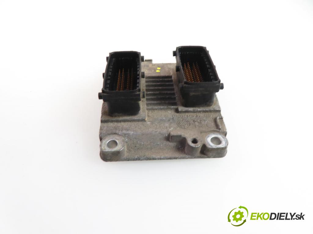 ALFA ROMEO 147 (937_) HB 2003 1598,00 Sterowniki silnika 1598,00 Riadiaca jednotka Motor 0261206714;00468136690