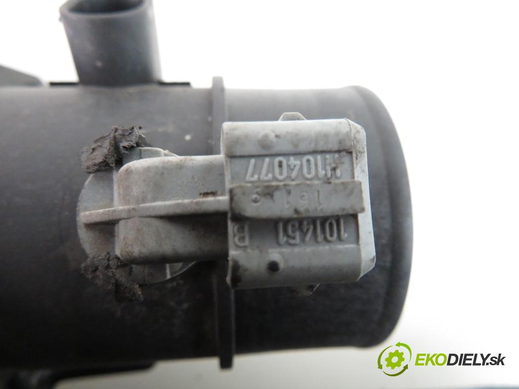 DACIA SANDERO HB 2009 1461,00 Obudowy filtrów powietrza 1461,00 Obal filtra vzduchu 8200977779 (Obaly filtrov vzduchu)