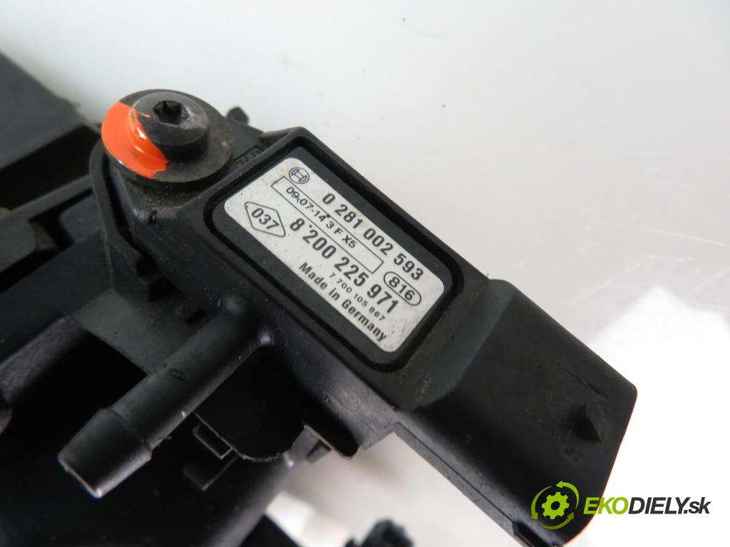 DACIA SANDERO HB 2009 1461,00 Obudowy filtrów powietrza 1461,00 Obal filtra vzduchu 8200977779 (Obaly filtrov vzduchu)