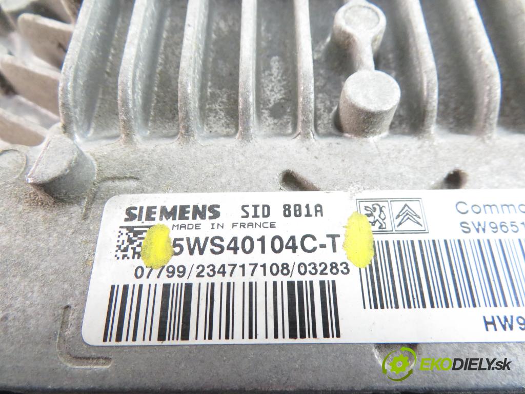 PEUGEOT 307 SW (3H) KOMBI 2003 1997,00 Sterowniki silnika 1997,00 Riadiaca jednotka Motor 5WS40104CT