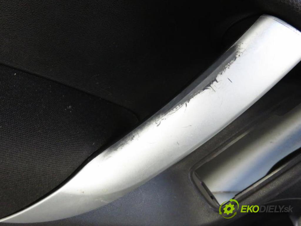 CITROEN C3 II (SC_) HB 2010 1560,00 Fotele, kanapy 1560,00 Sedadlá, sedačky
