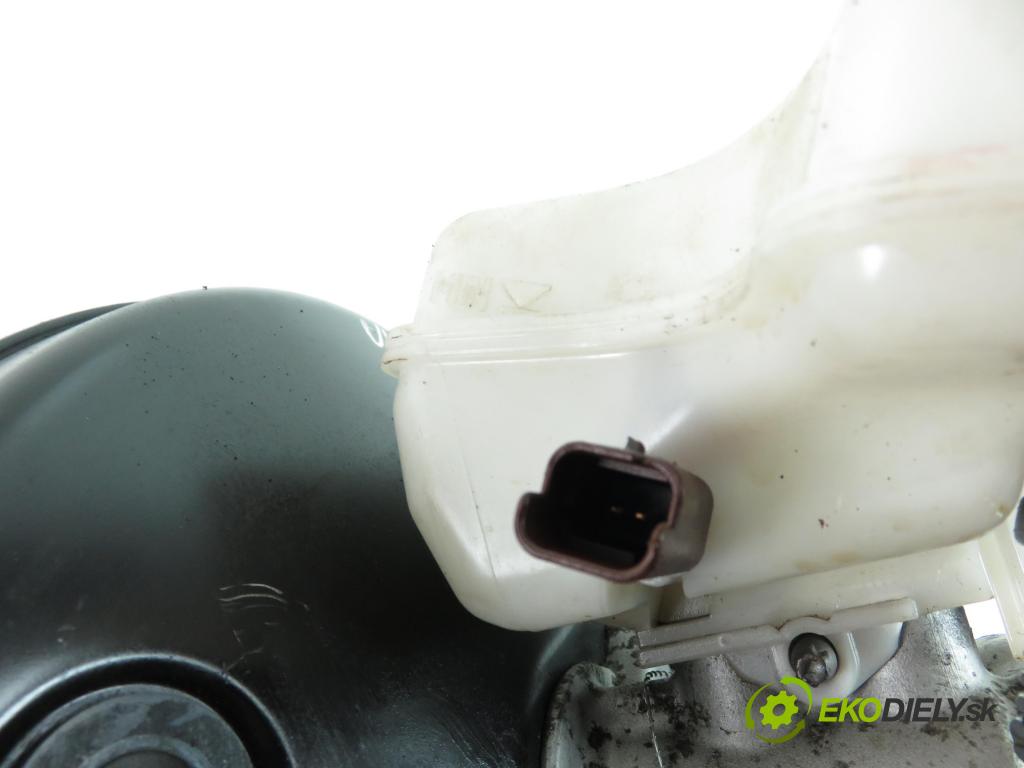 CITROEN C3 II (SC_) HB 2010 68,00 1.6 HDi 8V 92 - 9HP 1560,00 posilovač 0204705499 ; 9672460980 (Servočerpadlo)