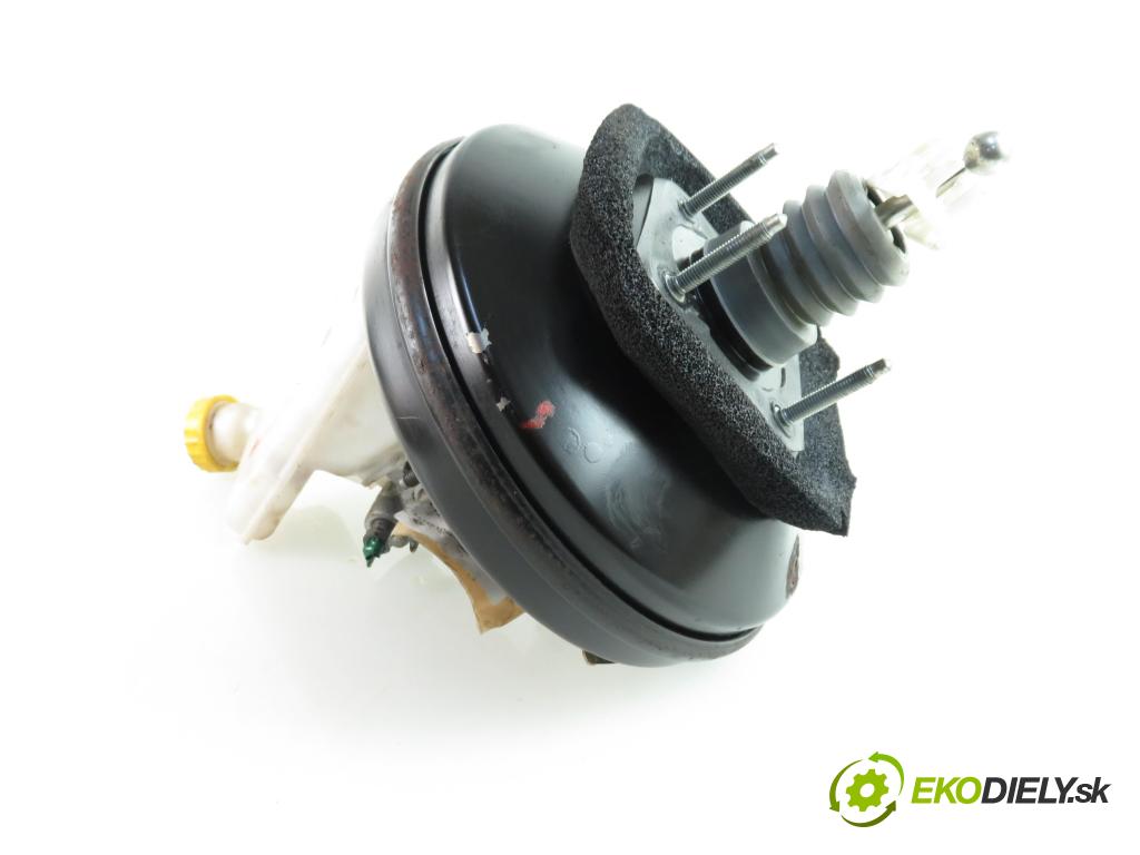 CITROEN C3 II (SC_) HB 2010 68,00 1.6 HDi 8V 92 - 9HP 1560,00 posilovač 0204705499 ; 9672460980 (Servočerpadlo)