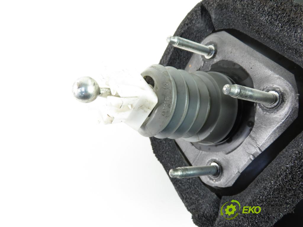 CITROEN C3 II (SC_) HB 2010 68,00 1.6 HDi 8V 92 - 9HP 1560,00 posilovač 0204705499 ; 9672460980 (Servočerpadlo)