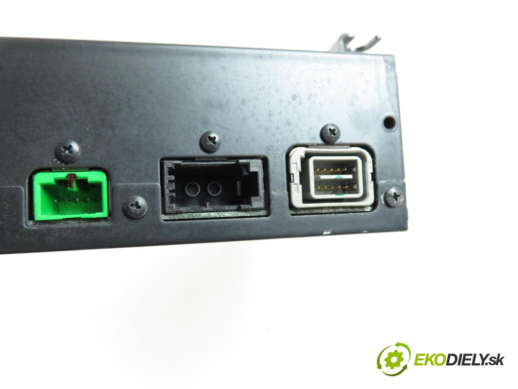 VOLVO XC90 I (275) SUV 2005 2401,00 Nawigacje GPS fabryczne 2401,00 čítač navigácie 307525441 (Ostatné)