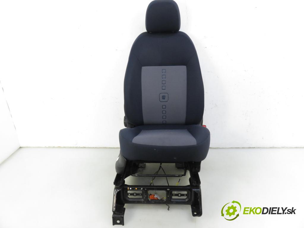CITROEN NEMO Skrzynia (AA_) KOMBIVAN 2009 1398,00 Fotele, kanapy 1398,00 Sedadlo 
