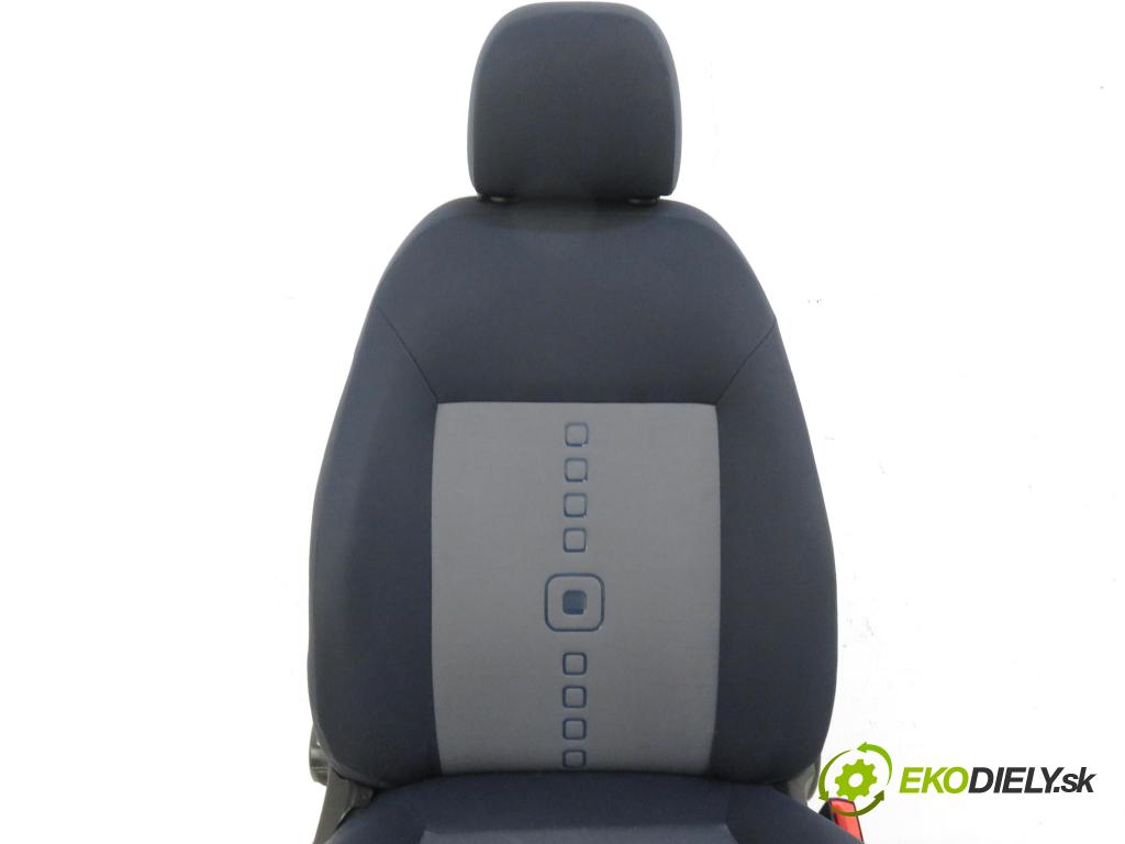 CITROEN NEMO Skrzynia (AA_) KOMBIVAN 2009 1398,00 Fotele, kanapy 1398,00 Sedadlo