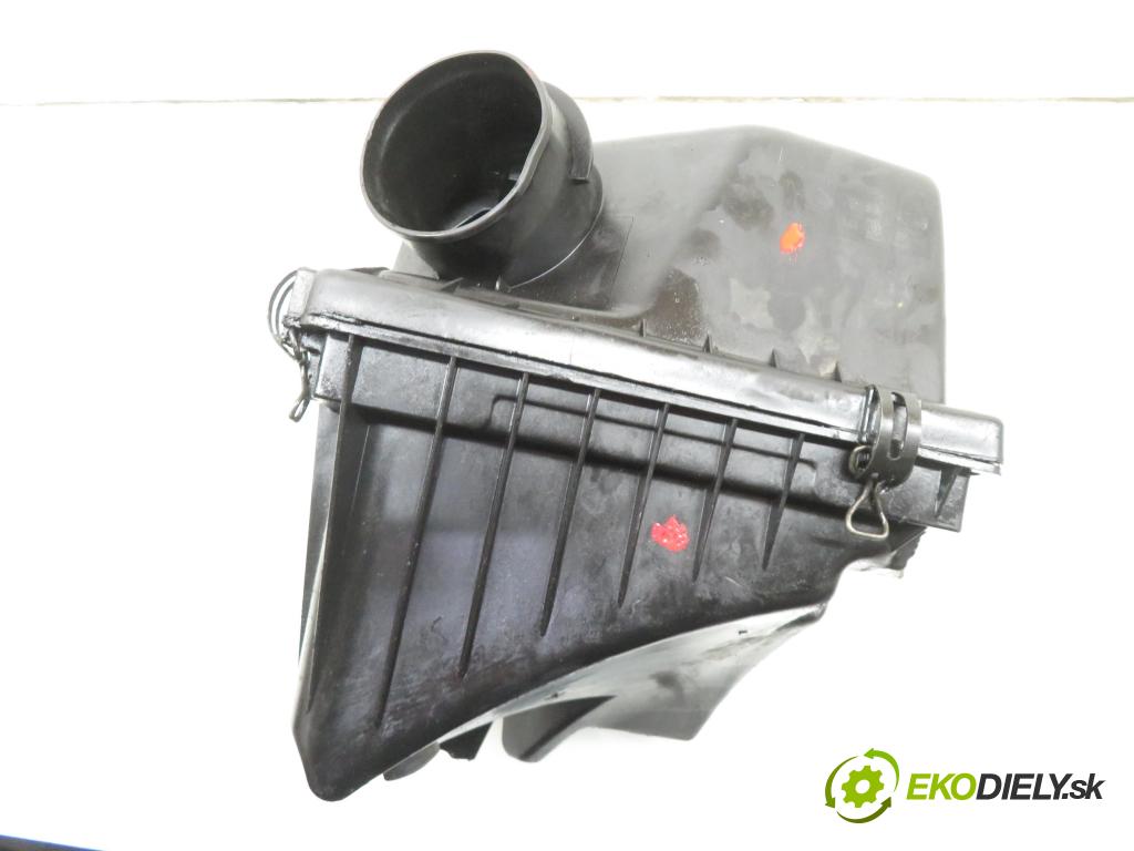 JEEP GRAND CHEROKEE II (WJ, WG) SUV 2001 3125,00 Obudowy filtrów powietrza 3125,00 Obal filtra vzduchu 04854257AB (Obaly filtrov vzduchu)