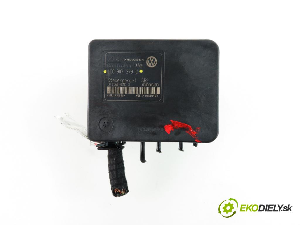 VW BORA (1J2) SEDAN 2001 1896,00 Sterowniki ABS 1896,00 pumpa ABS 1C0907379C;10096003113 (Pumpy brzdové)