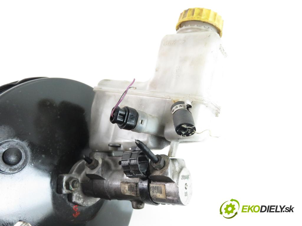 FIAT STILO Multi Wagon (192_) KOMBI 2005 1910,00 Serwa hamulca 1910,00 Posilovač 0204024928;517533550 (Servočerpadlá, pumpy riadenia)