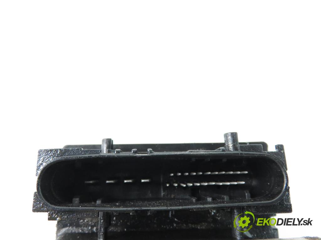 FIAT STILO Multi Wagon (192_) KOMBI 2005 1910,00 Sterowniki ABS 1910,00 Pumpa ABS 0265800369; 0265231437; 51718108 (Pumpy ABS)