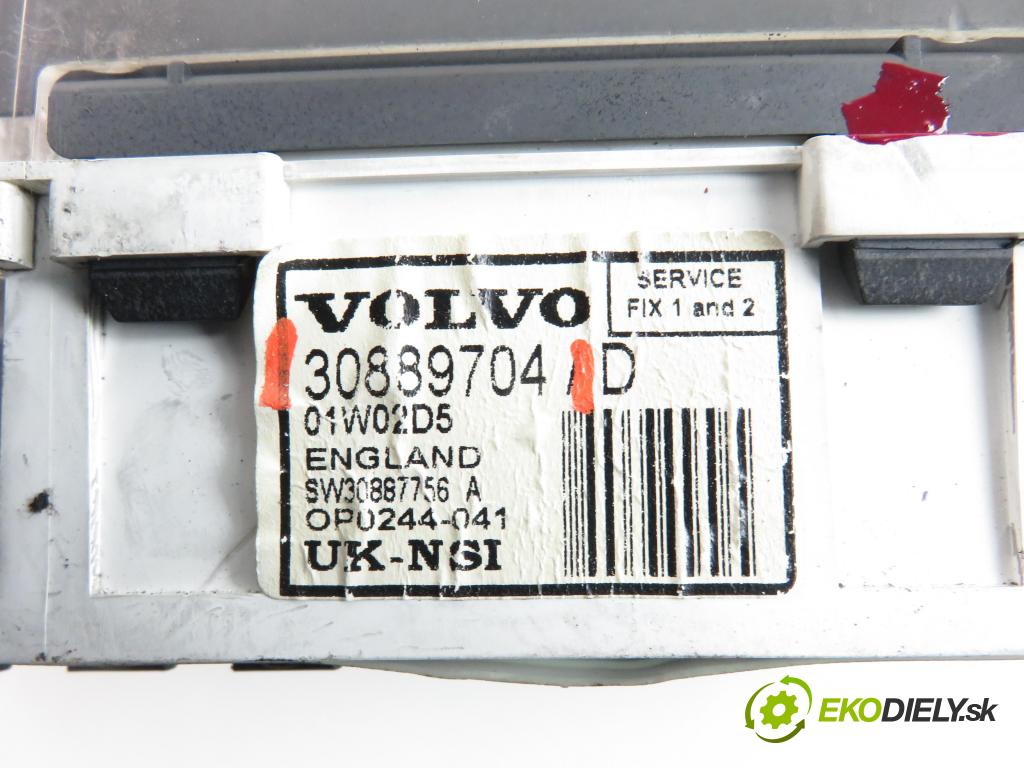 VOLVO V40 Kombi (645) KOMBI 2000 1870,00 Liczniki, zegary 1870,00 Prístrojovka elektrický 30889704