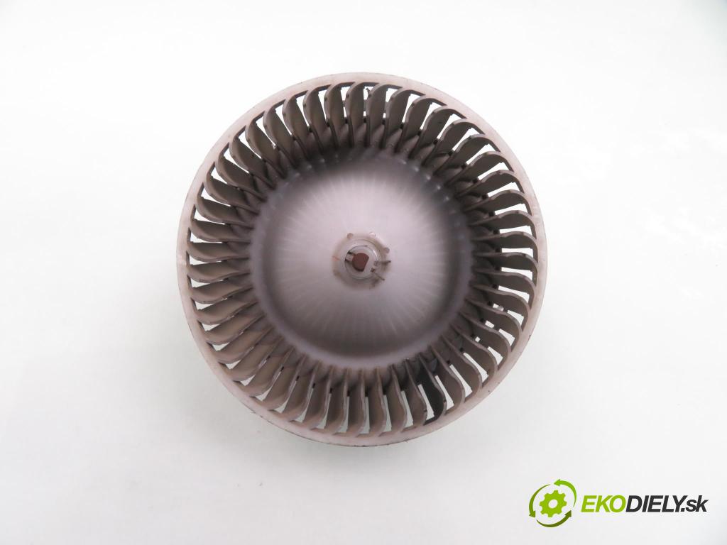 MAZDA 3 (BK) HB 2006 1598,00 Dmuchawy 1598,00 Ventilátor vetráku HB111BN7N02;8940000270