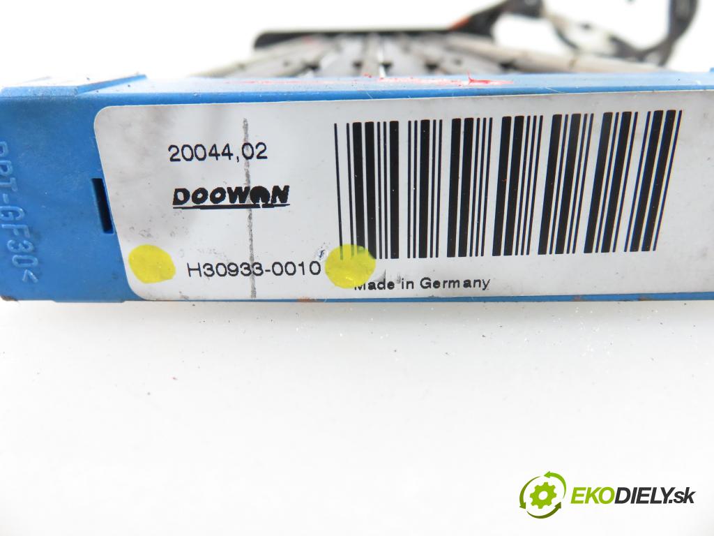 KIA CERATO I liftback (LD) HB 2005 1493,00 Nagrzewnice 1493,00 Výhrevné teleso, radiátor kúrenia elektrická H309330010 (Radiátory kúrenia)