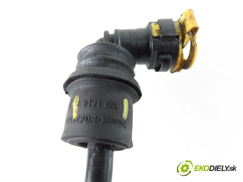 OPEL MERIVA A nadwozie wielkoprzestrzenne (MPV) (X03) MINIVAN 2004 1686,00 Przewody hamulcowe 1686,00 RIADOK: do serva 9191091