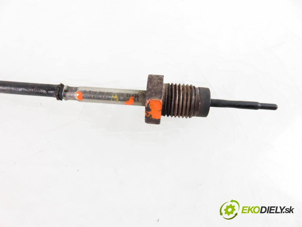 SKODA RAPID (NH3) LIFTBACK 2015 85,00 1.6 TDI CR 115 - CXMA 1598,00 Snímač spalín 04L906088C