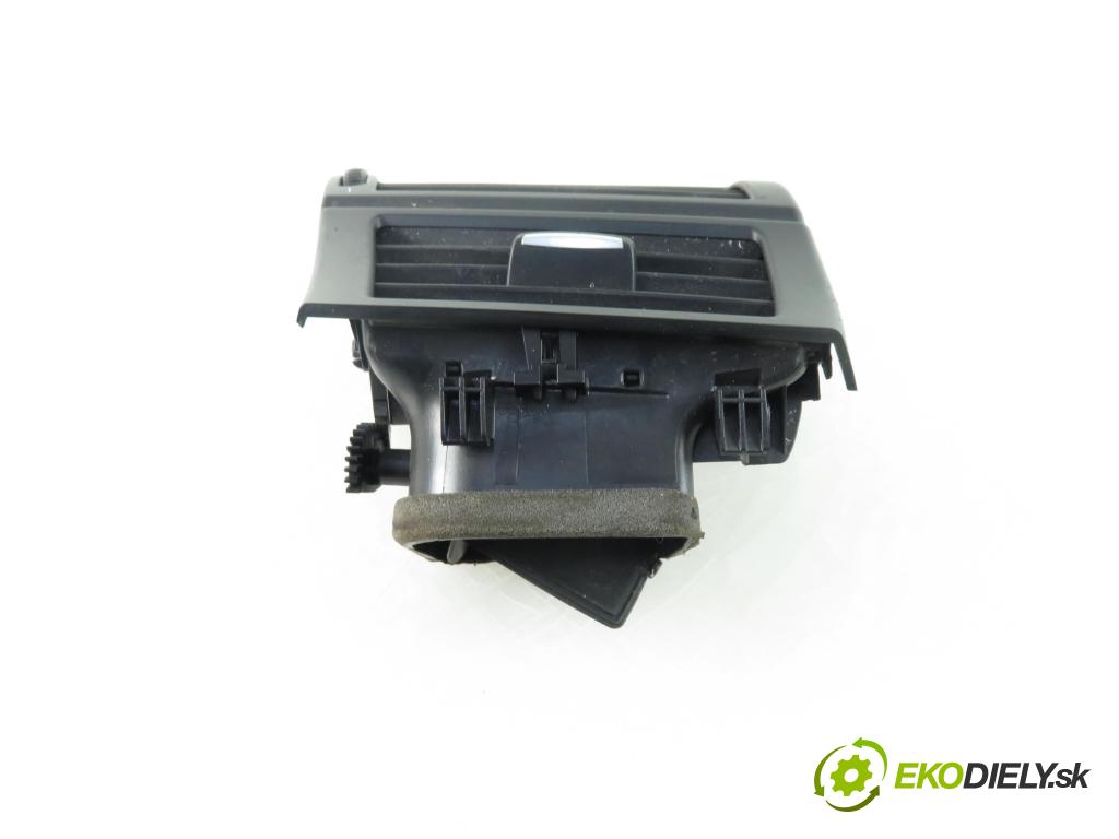 BMW X6 (E71, E72) SUV 2009 2993,00 Kratki nawiewu 2993,00 Mriežky kúrenia ľavá strana 7161803 (Mriežky kúrenia (fukáre))