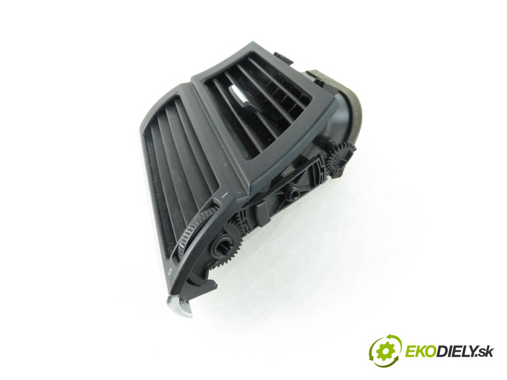 BMW X6 (E71, E72) SUV 2009 2993,00 Kratki nawiewu 2993,00 Mriežky kúrenia ľavá strana 7161803 (Mriežky kúrenia (fukáre))